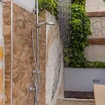 Vikendica Ines With Pool By The Trogir