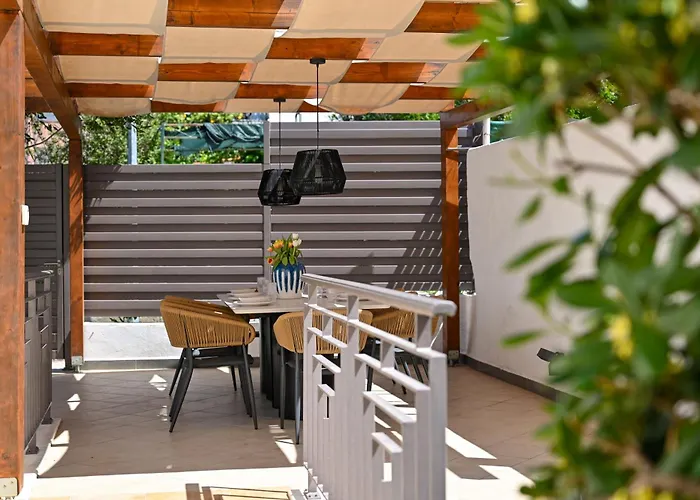 Holiday home Ines With Pool By The Trogir
